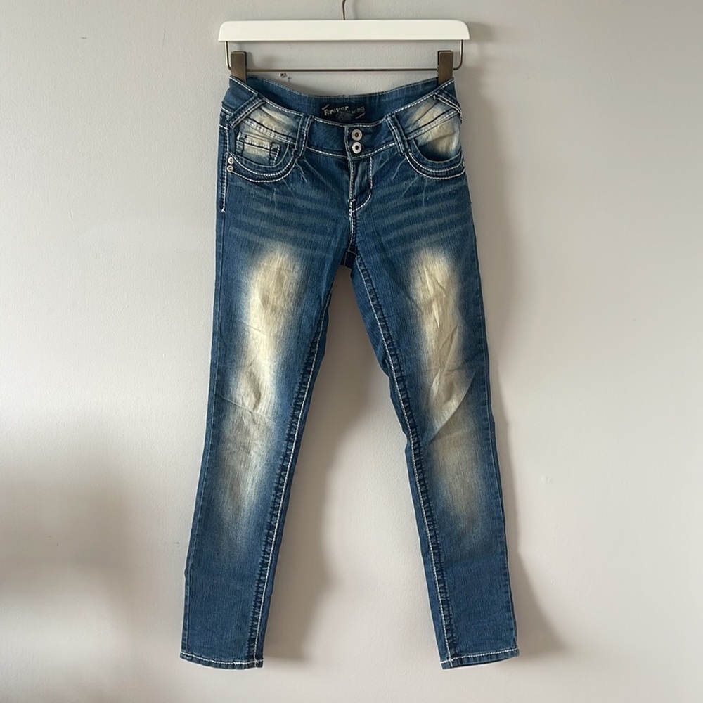 Y2K Jeans - Picture 3 of 4